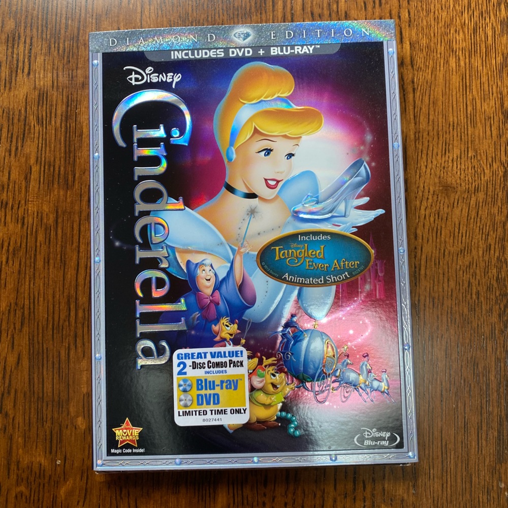 *New* Disney’s Cinderella DVD Diamond Edition